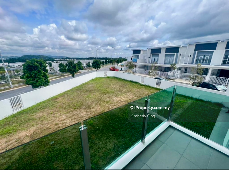 2-storey Terraced House for Sale in Corner Seremban 2, Damaris, Ara Sendayan, Seremban by Kimberly Ong - iProperty.com.my
