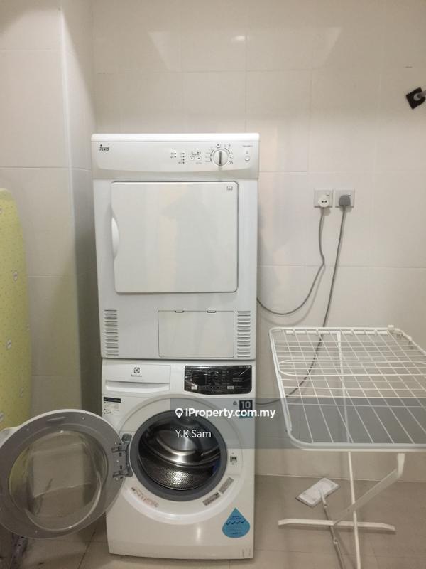Kediaman Servis untuk Disewa di Solaris Dutamas oleh Y.K.Sam - iProperty.com.my