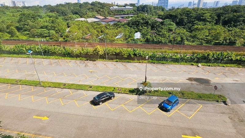 Pejabat untuk Disewa di Taman Bukit Desa, Taman Desa oleh Jerry Yap - iProperty.com.my