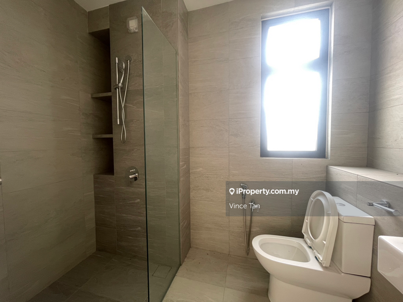 Rumah Berkembar untuk Dijual di Bandar Gamuda Gardens, Rawang oleh Vince Tan - iProperty.com.my