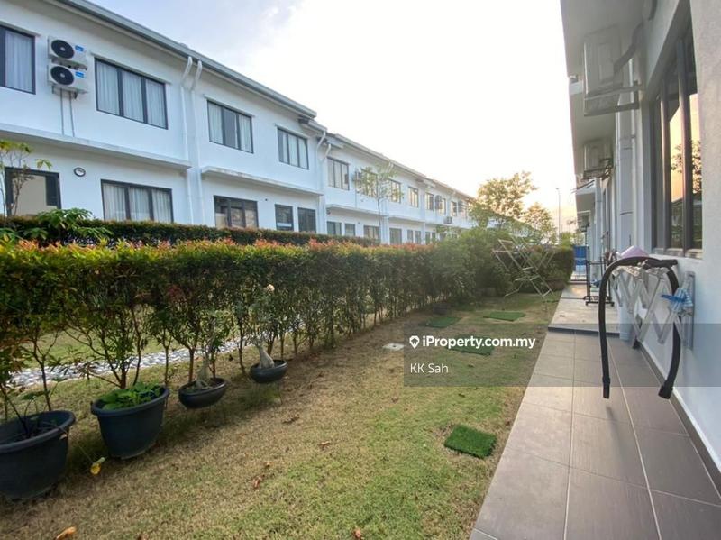 Rumah Teres 2-Tingkat untuk Dijual di Diamond City, Semenyih oleh KK Sah - iProperty.com.my