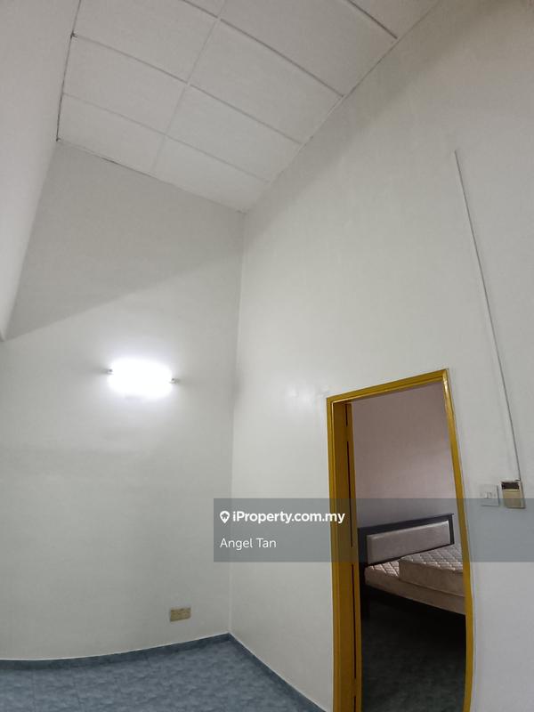 Rumah Berangkai 2 Tingkat untuk Dijual di BANDAR PUCHONG JAYA, Puchong oleh Angel Tan - iProperty.com.my