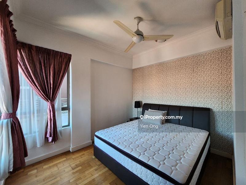 For Sale - Ara Hill Condominium