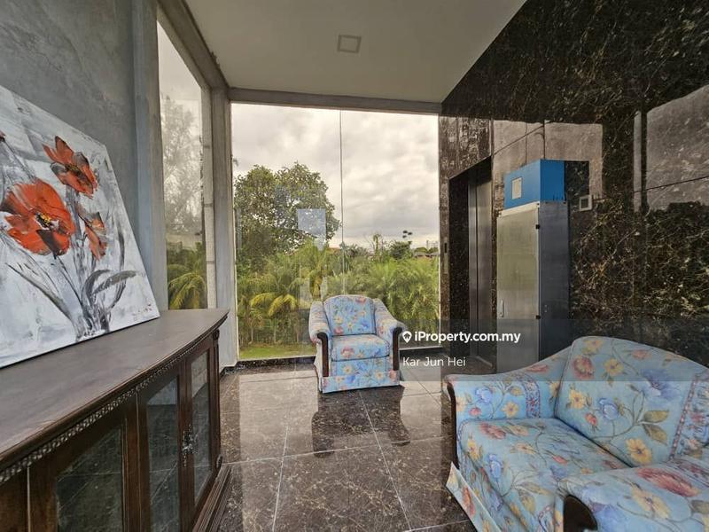 Bungalow House for Sale in Country Heights, Kajang by Kar Jun Hei - iProperty.com.my