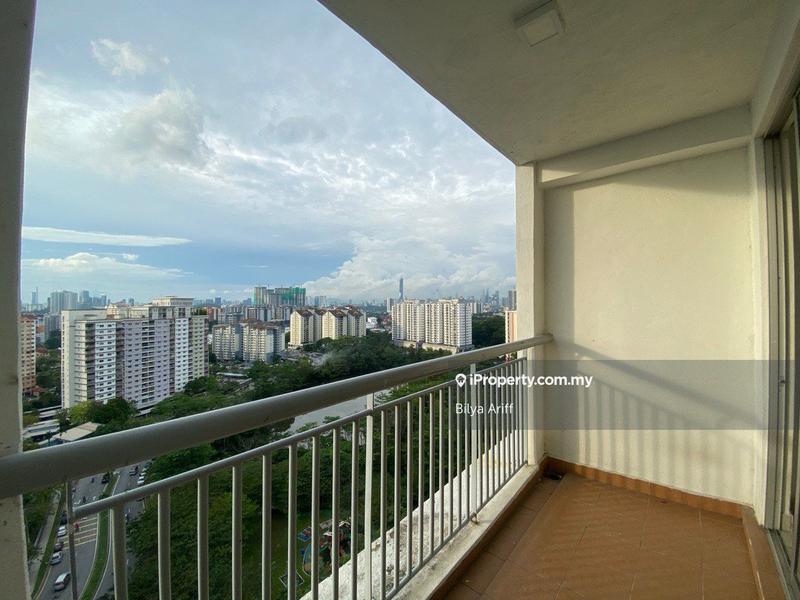 For Sale - Suasana Lumayan