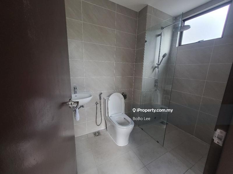 Rumah Berangkai 2 Tingkat untuk Dijual di Taman Overseas Union (Taman Oug), Jalan Klang Lama (Old Klang Road) oleh BoBo Lee - iProperty.com.my