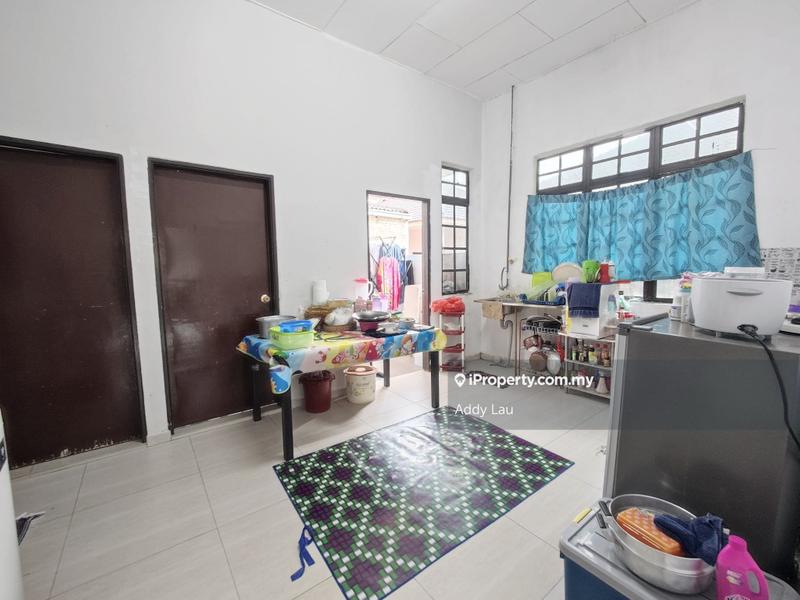 Semi-Detached House for Sale in Taman Yayasan, Segamat by Addy Lau - iProperty.com.my