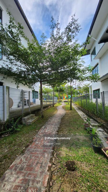 Rumah Berkembar untuk Dijual di Taman Villa Perdana, Kajang oleh Gibson Choo - iProperty.com.my