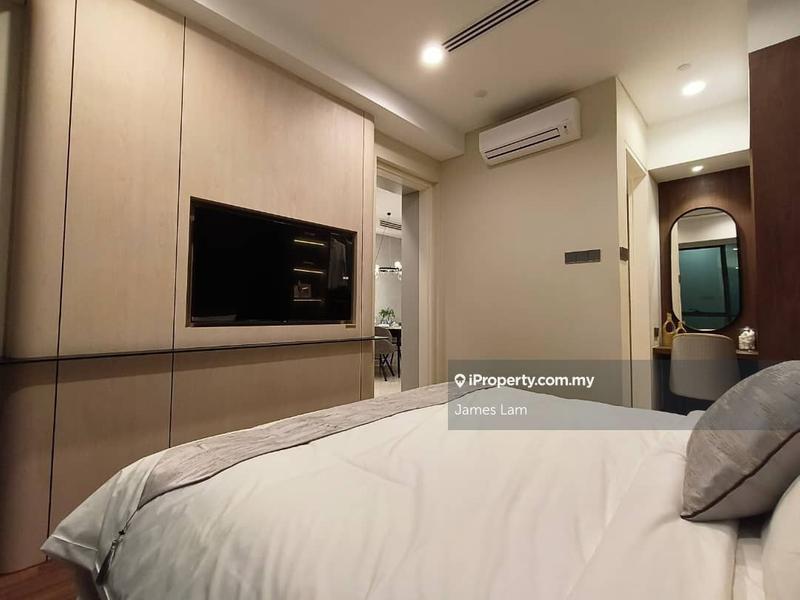 For Sale - Times Square 2