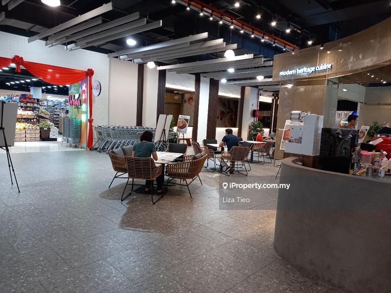 Kediaman Servis untuk Disewa di Seventeen Mall & Residences (Biji Living) oleh Liza Tieo - iProperty.com.my
