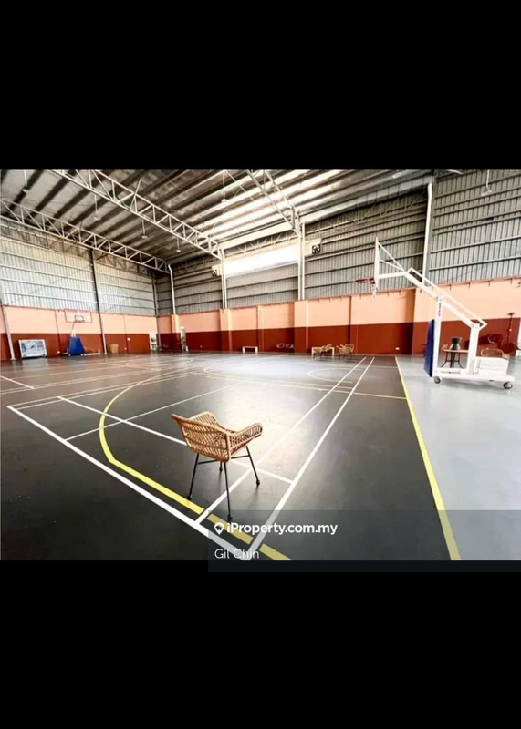 For Rent - Uni Suites