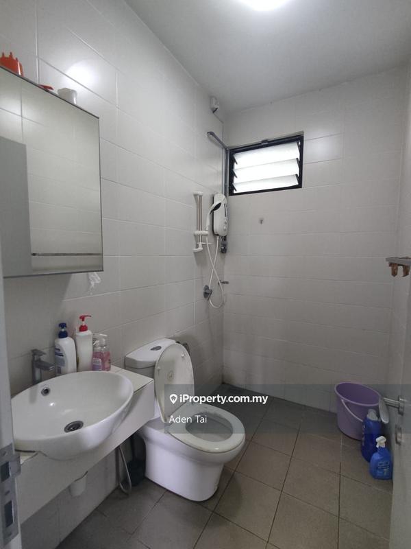 Rumah Berangkai 3 Tingkat untuk Dijual di Southville City Bangi, Dengkil oleh Aden Tai - iProperty.com.my