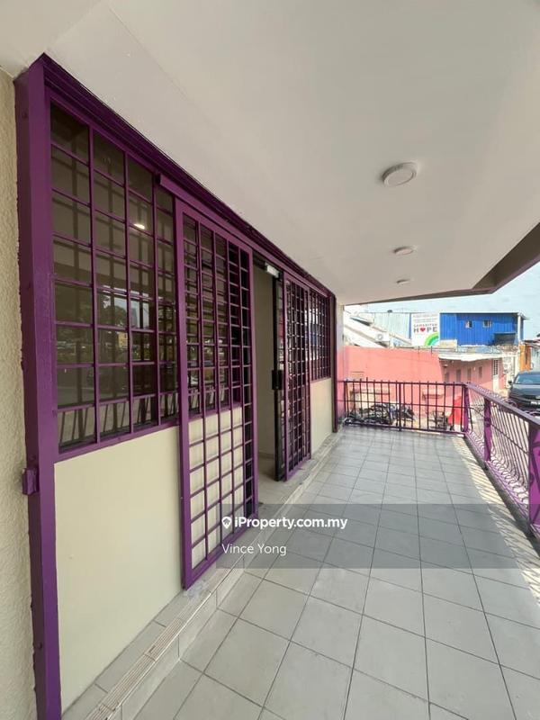 2-storey Terraced House for Rent in Menara Maybank, KL City Centre by Vince Yong - iProperty.com.my