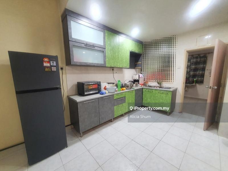 Rumah Teres untuk Dijual di Taman Bukit Jaya, Ulu Tiram oleh Alicia Shum - iProperty.com.my