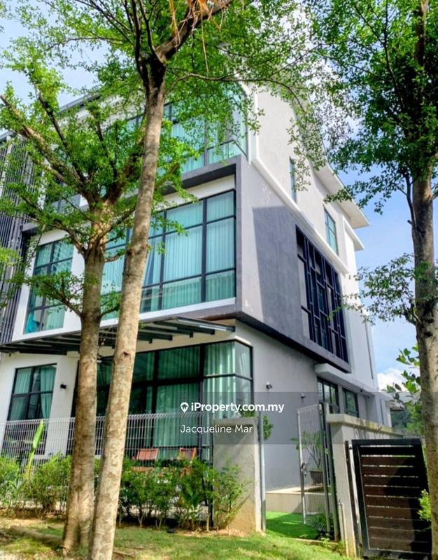 Rumah Berkembar untuk Dijual di Serdang, Seri Kembangan oleh Jacqueline Mar - iProperty.com.my