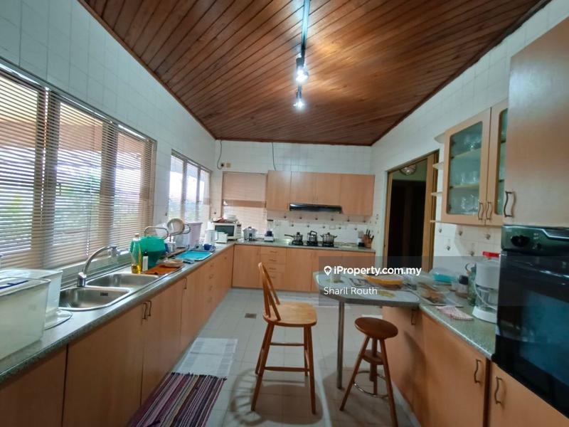 Bungalow House for Sale in 1.5 Storey Bungalow Bandar Baru Bangi, Bangi by Sharil Routh - iProperty.com.my