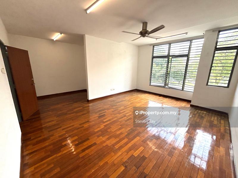 2.5-storey Terraced House for Sale in Bandar Puteri Puchong, Puchong by Steven Tay - iProperty.com.my