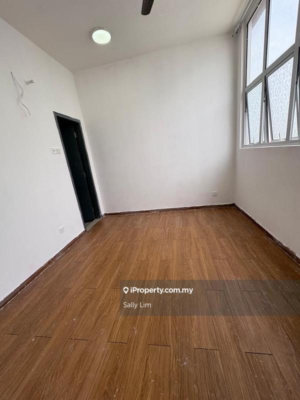 Condominium for Rent in Lakefront Homes by Sally Lim - iProperty.com.my