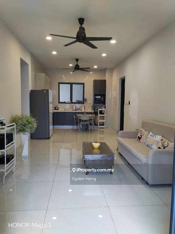 Kondominium untuk Dijual di Royal Strand @ Country Garden Danga Bay oleh Gyden Heng - iProperty.com.my