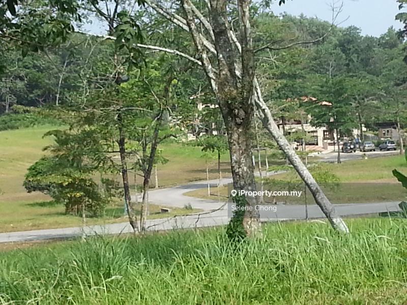 Banglo Tanah untuk Dijual di College Heights Garden Resort, Setul oleh Selene Chong - iProperty.com.my