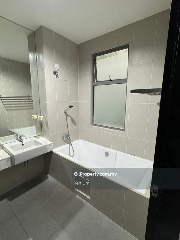 Rumah Berangkai 3 Tingkat untuk Dijual di Laman Bayu, Bukit Jalil oleh Yen Lim - iProperty.com.my