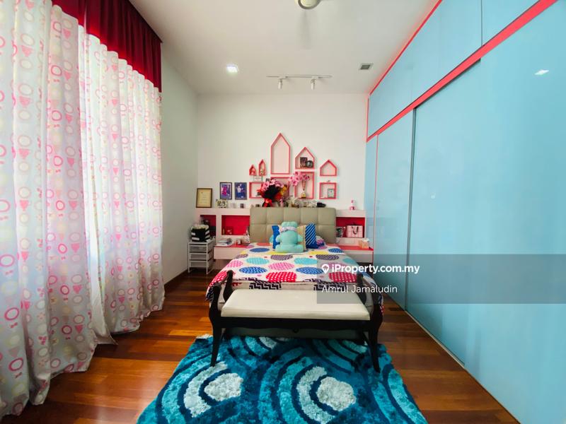 Bungalow House for Sale in Ukay Seraya, Ampang by Amrul Jamaludin - iProperty.com.my