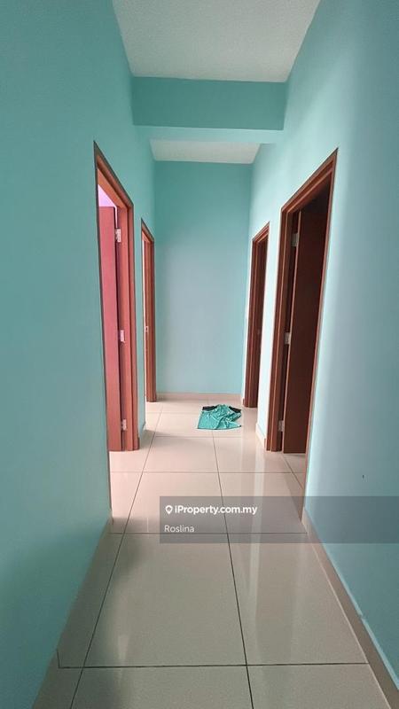 Service Residence for Sale in Meridin Bayvue @ Sierra Perdana by Roslina - iProperty.com.my