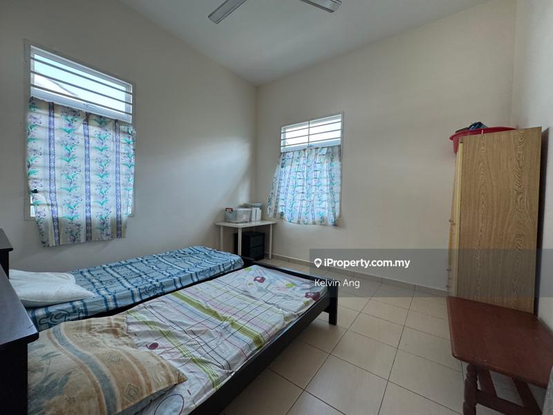 Semi-Detached House for Sale in Taman Jasin Perdana, Bemban by Kelvin Ang - iProperty.com.my