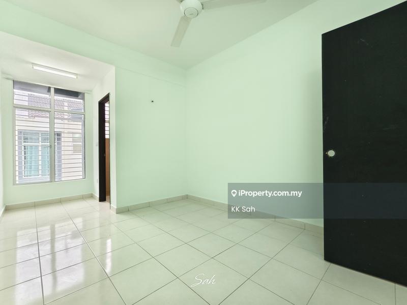 Rumah Berangkai 3 Tingkat untuk Dijual di Taman Bangi Avenue, Bangi oleh KK Sah - Interior - iProperty.com.my