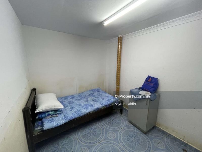 Shop for Sale in Taman Mas Sepang, Puchong by Asyran Laidin - iProperty.com.my