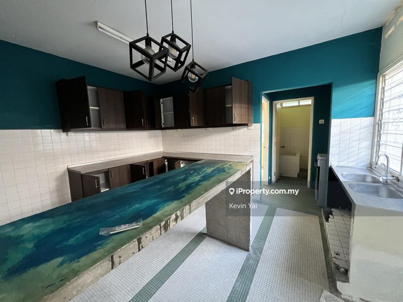 Bungalow House for Sale in Damansara Heights, Damansara Heights by Kevin Yai - iProperty.com.my