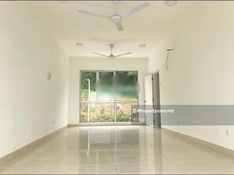 3-storey Terraced House for Sale in Serdang, Seri Kembangan by Kt Yap - iProperty.com.my