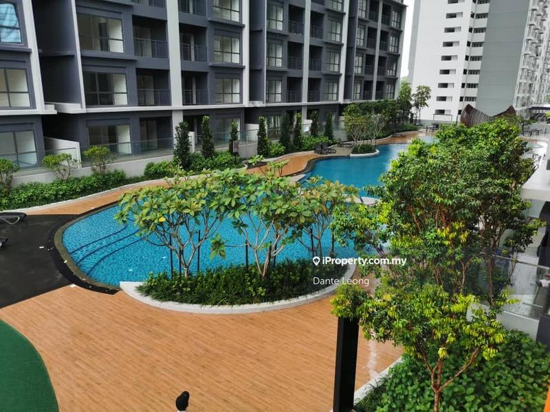 For Sale - The Holmes 2