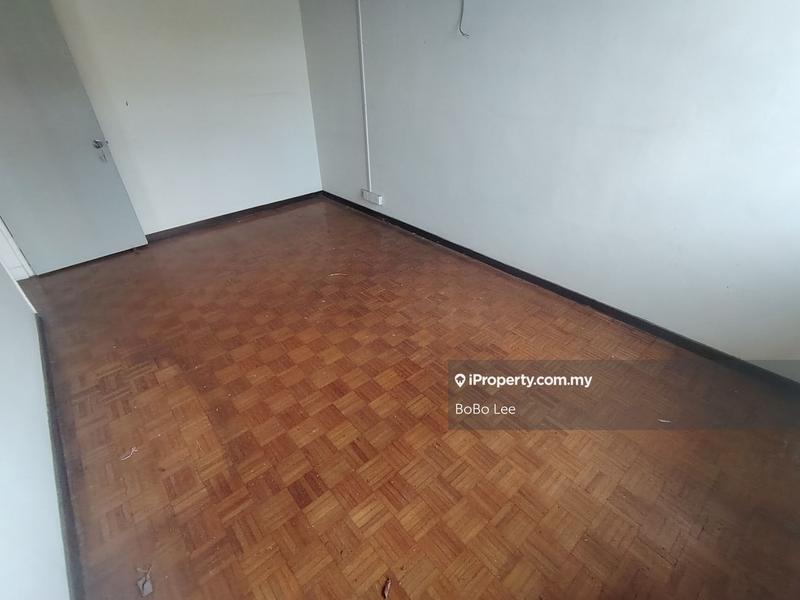 Rumah Berangkai 2 Tingkat untuk Dijual di Taman Overseas Union (Taman Oug), Jalan Klang Lama (Old Klang Road) oleh BoBo Lee - iProperty.com.my
