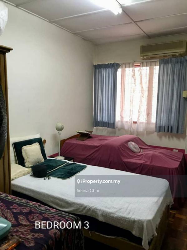 Rumah Teres 2-Tingkat untuk Dijual di Serdang, Seri Kembangan oleh Selina Chai - iProperty.com.my