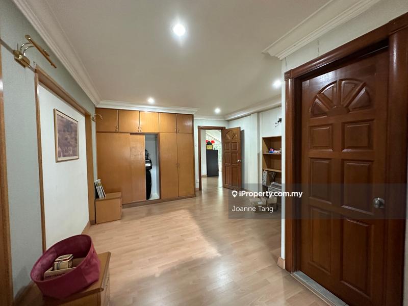 Bungalow House for Sale in 2STY CORNER Bukit Cheras,Damai Perdana, Alam Damai, Cheras by Joanne Tang - iProperty.com.my