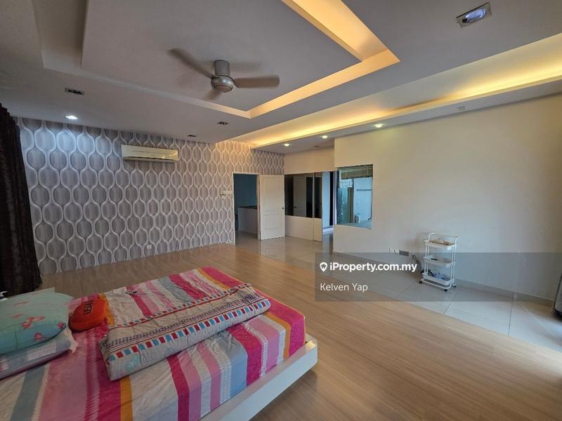 Rumah Berkembar untuk Dijual di Ambang Botanic, Klang oleh Kelven Yap - iProperty.com.my