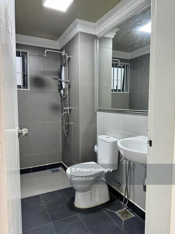 Kediaman Servis untuk Dijual di Almyra Residences oleh Derrick Lim - iProperty.com.my