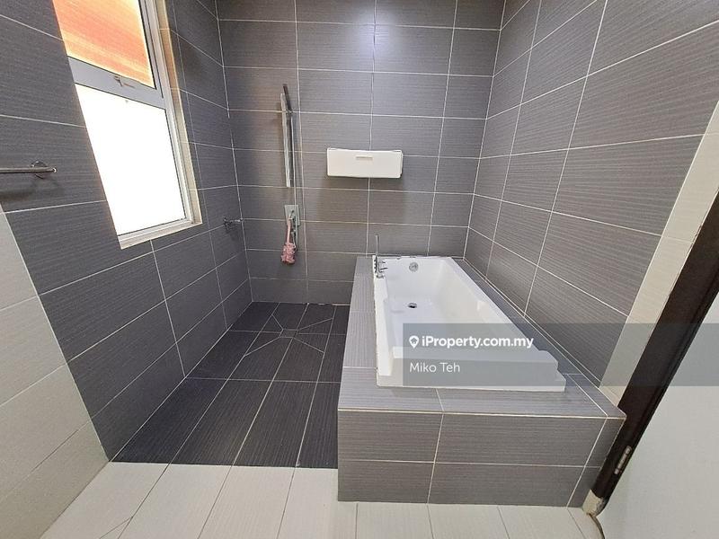 Banglo untuk Dijual di Taman Equine, Seri Kembangan oleh Miko Teh - iProperty.com.my