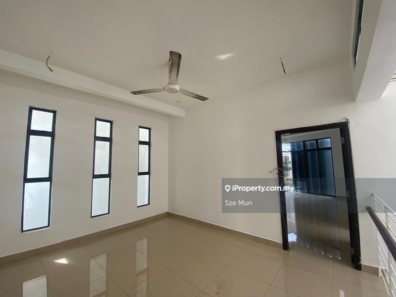 Terraced House for Sale in Laman Glenmarie, Shah Alam by Sze Mun - iProperty.com.my