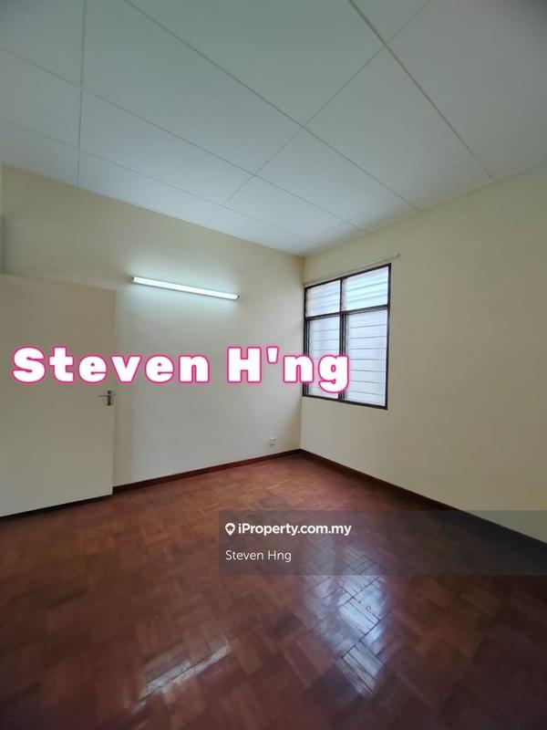 2-storey Terraced House for Sale in Midlands Park, Pulau Tikus by Steven Hng - iProperty.com.my