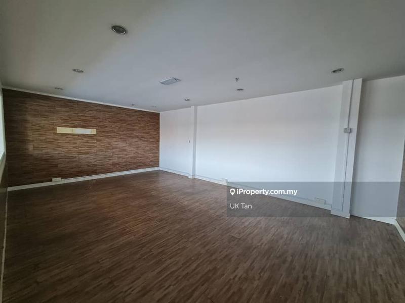 Warehouse for Rent in Kawasan Perusahaan Banting, Banting by UK Tan - iProperty.com.my