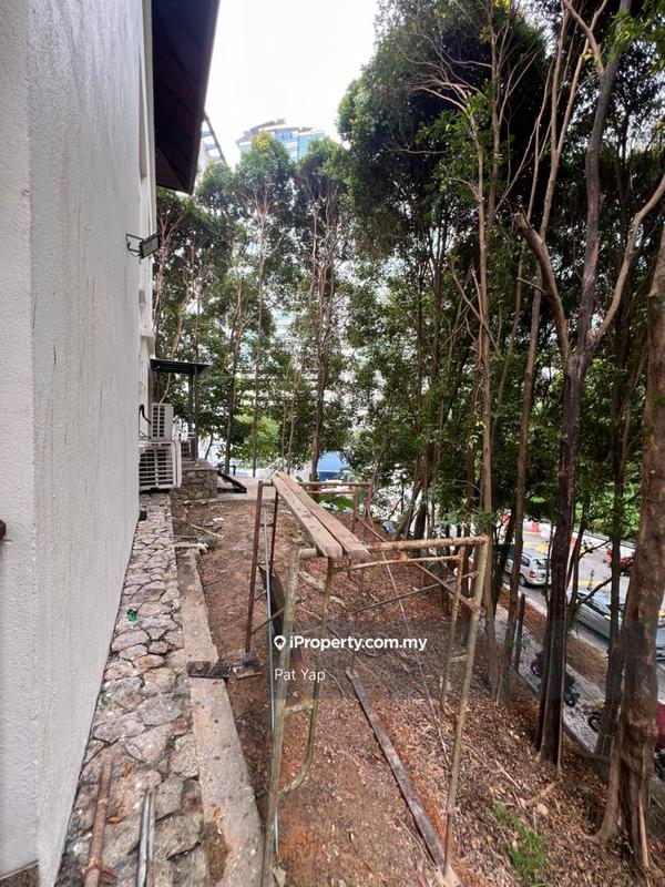 Bungalow House for Sale in Federal Hill, Bangsar by Pat Yap - iProperty.com.my