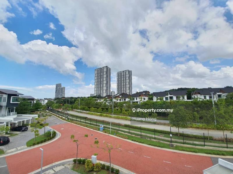 Rumah Berangkai 3 Tingkat untuk Dijual di Schubert, Symphony Hills, Cyberjaya oleh Huang Hong - iProperty.com.my