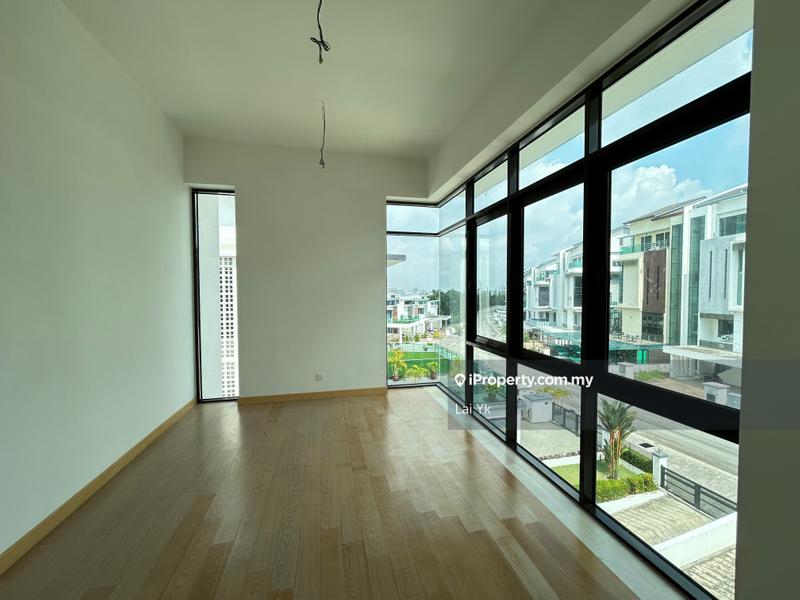 Rumah Berkembar untuk Dijual di Putra Heights, Subang Jaya oleh Lai Yk - iProperty.com.my