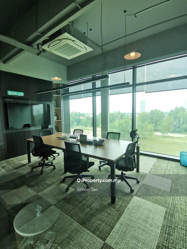 For Rent - Puchong taman perindustrian park 5 storey office building for rent