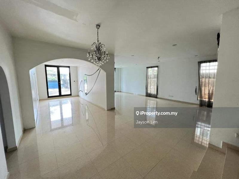 Bungalow House for Sale in Straits View, Johor Bahru by Jayson Lim - iProperty.com.my