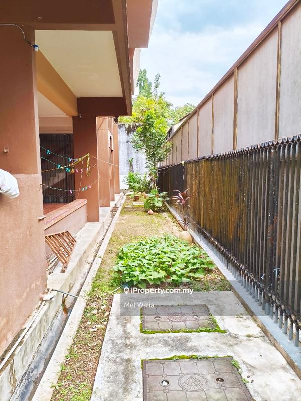 Bungalow House untuk Dijual di Ukay Heights, Ampang oleh Mel Walia - iProperty.com.my