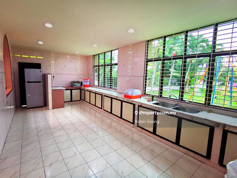 Bungalow House for Sale in Kampung Lapan, Melaka City by Robin Soong - iProperty.com.my