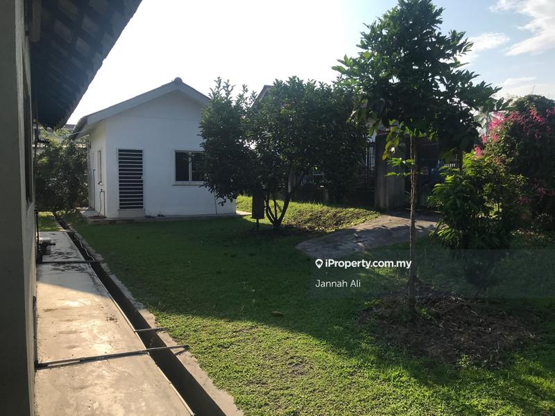 Bungalow House for Sale in Kampung Merbau Sempak, Sungai Buloh by Jannah Ali - iProperty.com.my